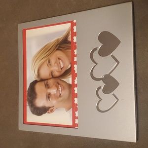 5/$20 4X6 Silver photo frame with hearts